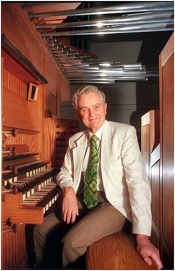 Organist 